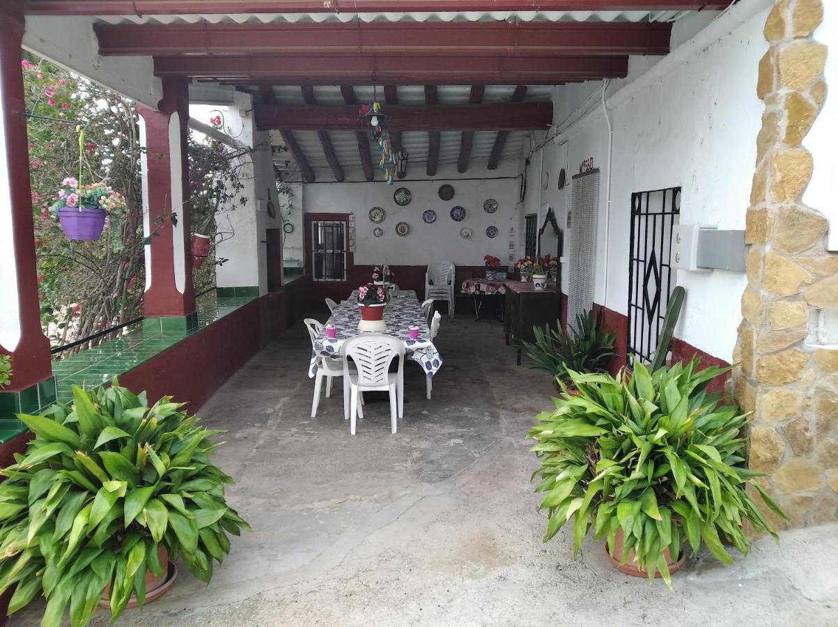 Casa Rural Complex Masia Del Tremendo Y Agroturismo Camarles Exterior photo